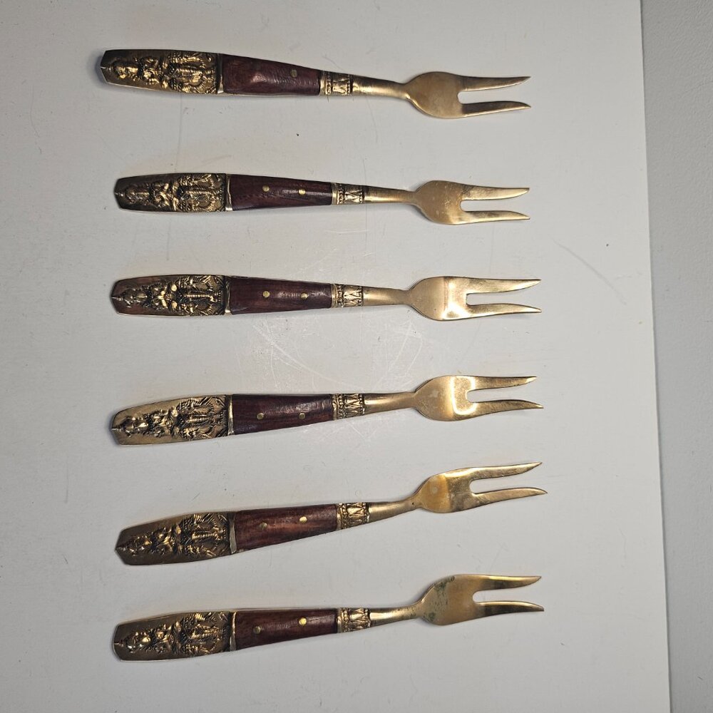 Vintage SIAM 6 Brass-Bronze gold tone & Teak wood cocktail forks Thailand - Picture 8 of 9